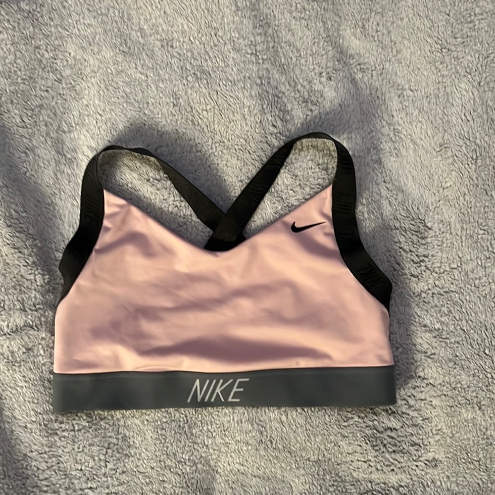 Medium Nike Cross back sports bra